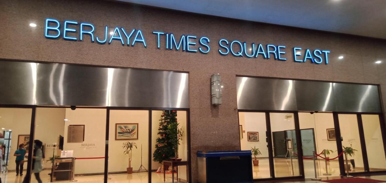 Town Place Apartments At Times Square Kl Куала-Лумпур Екстер'єр фото